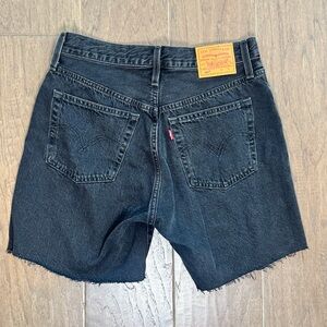 Levi's 501 Women's Black Mid Thigh Shorts